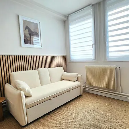 Grand En Plein Cœur De Lisieux, Rez-de-chaussée Appartement Lisieux
